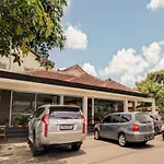 Oyo 3341 Ten Guest House