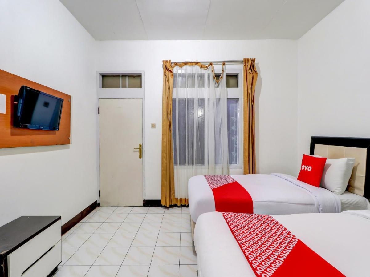 Oyo 3341 Hotel 2*